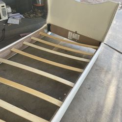 🥰TWIN SiZE BED FRAME-SOLID WOOD- WHITE COLOR 🥰