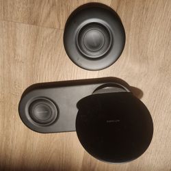 Samsung Wireless Charger Duo, a dual-charging station designed to power two devices simultaneously. 