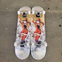 YOCAHER SKATEBOARD SIZE 7.75 