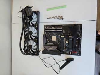 AMD Ryzen 7 5700X / B550 AORUS / 16GB DDR4 / 360mm AIO PC Bundle