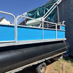 Pontoon