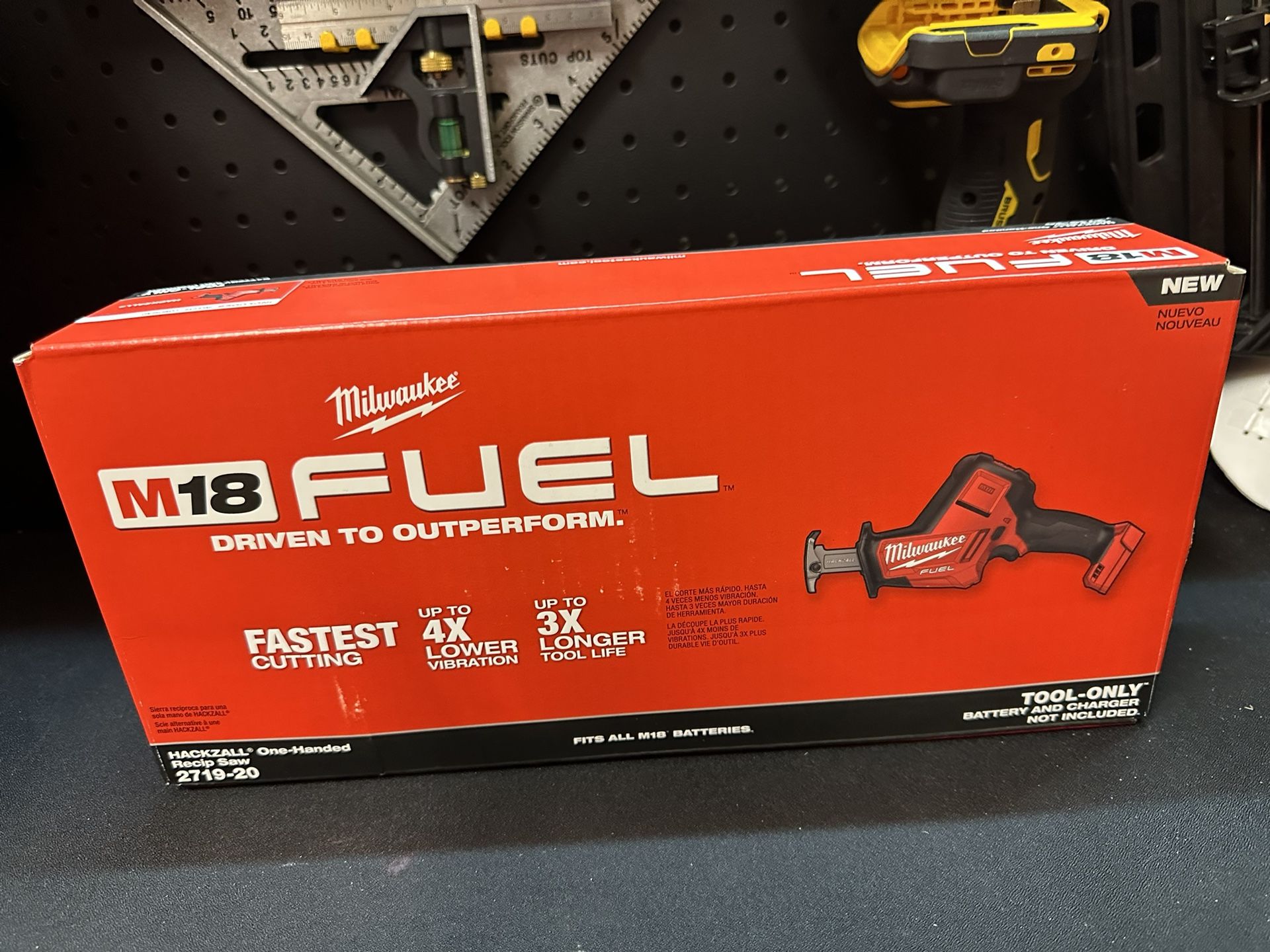 Milwaukee M18 FUEL 18V Lithium-Ion Brushless Cordless HACKZALL Reciprocating Saw (Tool-Only)