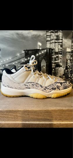 Jordan 11 Low  Size 12  $70