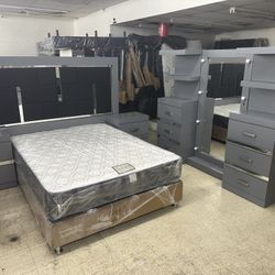 New Grey Bedroom Set (King/Queen/Full)