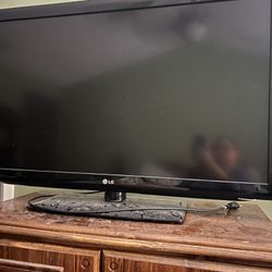 45” LG TV For sale