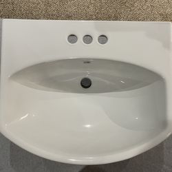 Kohler White Pedastal Sink Basin