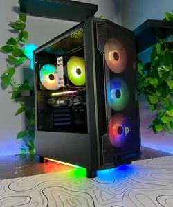Gaming PC: RTX 3070 | Ryzen 7 | 16GB RAM