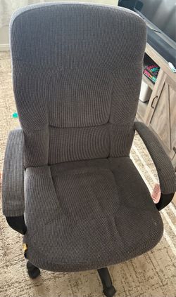 $20 TODAY ONLY - Office Desk Chair - Cash Only - No Trades