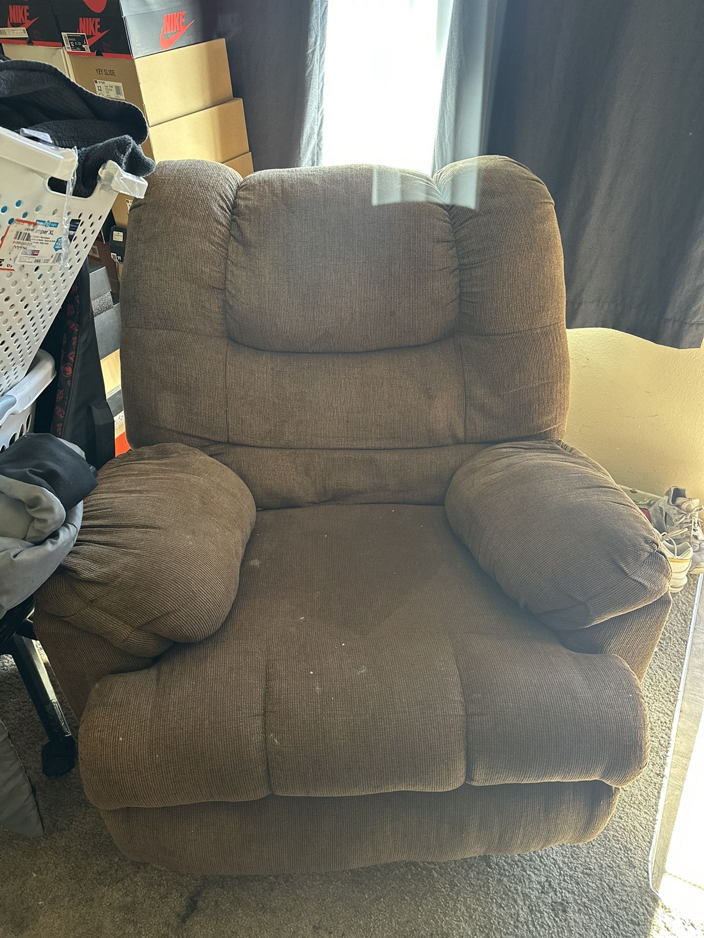 Recliner Chair