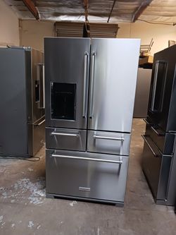 Refrigerator kitchenaid 5 door French door in stainless steel no working ice maker only and 40 days warranty Delevery