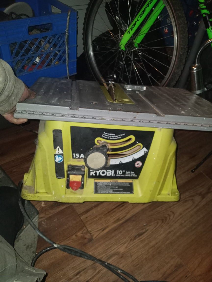 Ryobi Table Saw