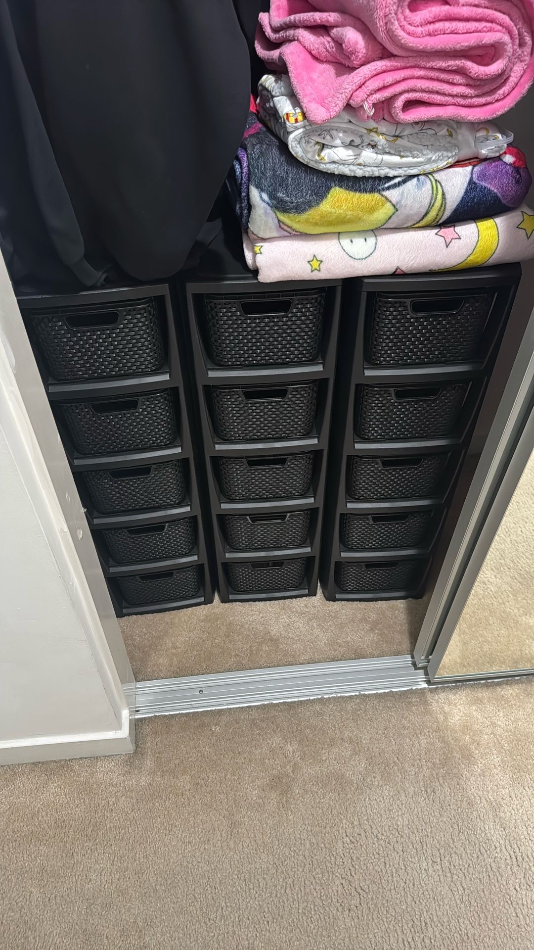 3 Plastic Storage Drawers