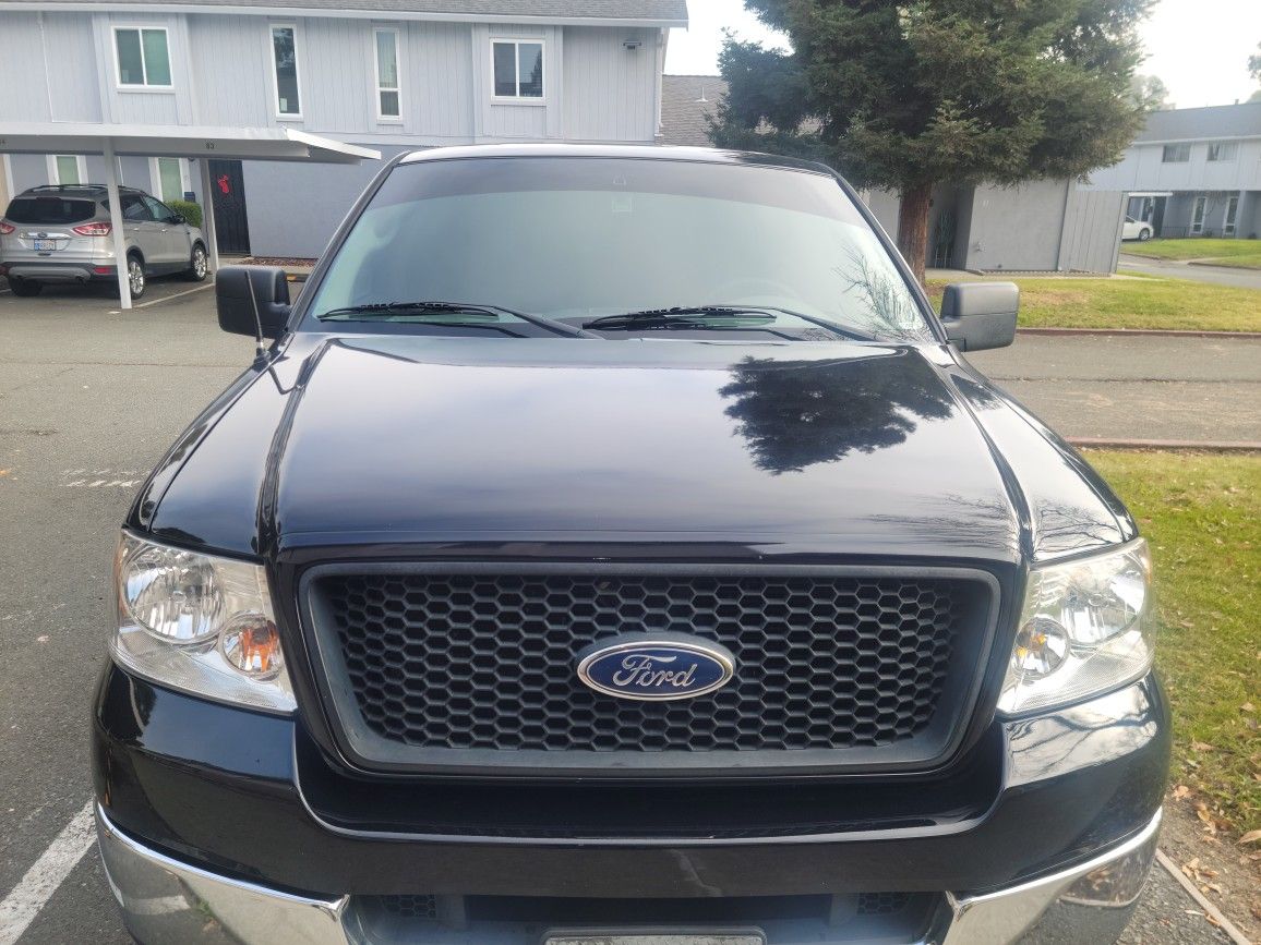 Ford F150 Xlt Black 