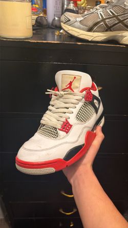 jordan 4s fire reds