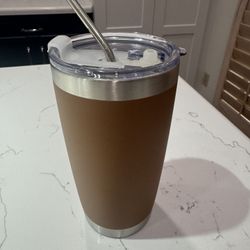 132 Insulated 20 oz Cups 