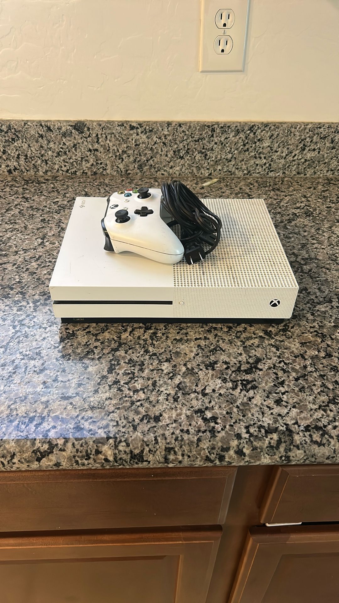 Xbox One S