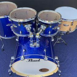 Pearl Export Series 5pc Drum Set with Upgraded Pear Utility Snare 22-16-12-10-14” Retails for $1399