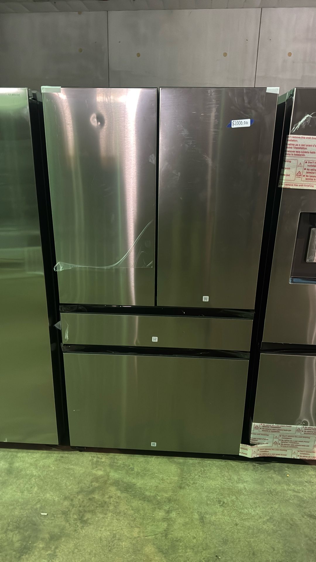 4 Door French Door Samsung Refrigerator Scratch & Dent.