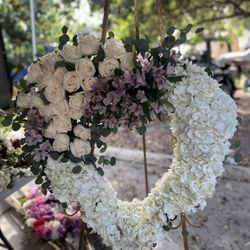 Special Offer Pickup Today!!! Gorgeous White And Ivory Fresh Flower Arrangement 