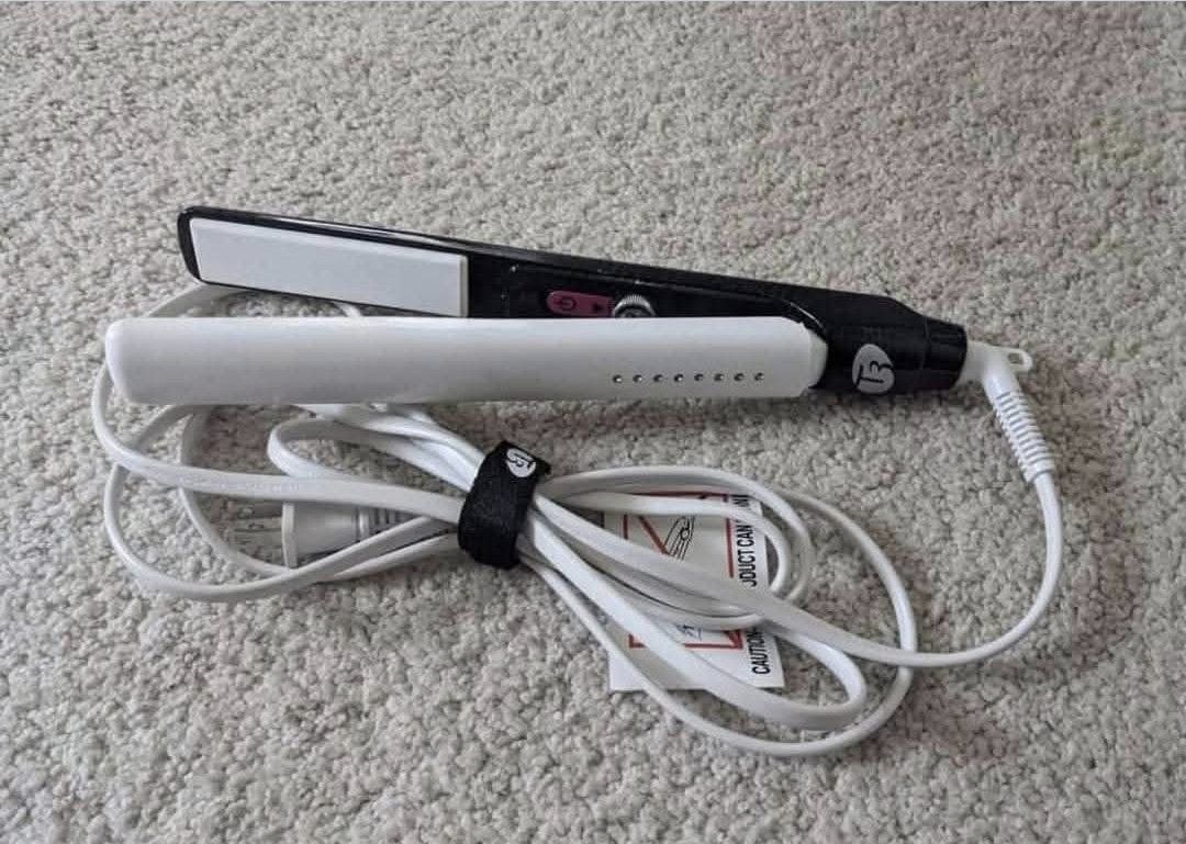 T3 Hair Straightener