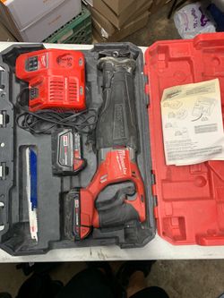 Milwakee M18 Fuel SAWZALL Reciprocating Saw W/ One-Key Kit - 2 Battery XC5.0