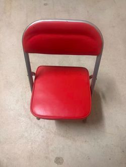 Chair 10 dollars