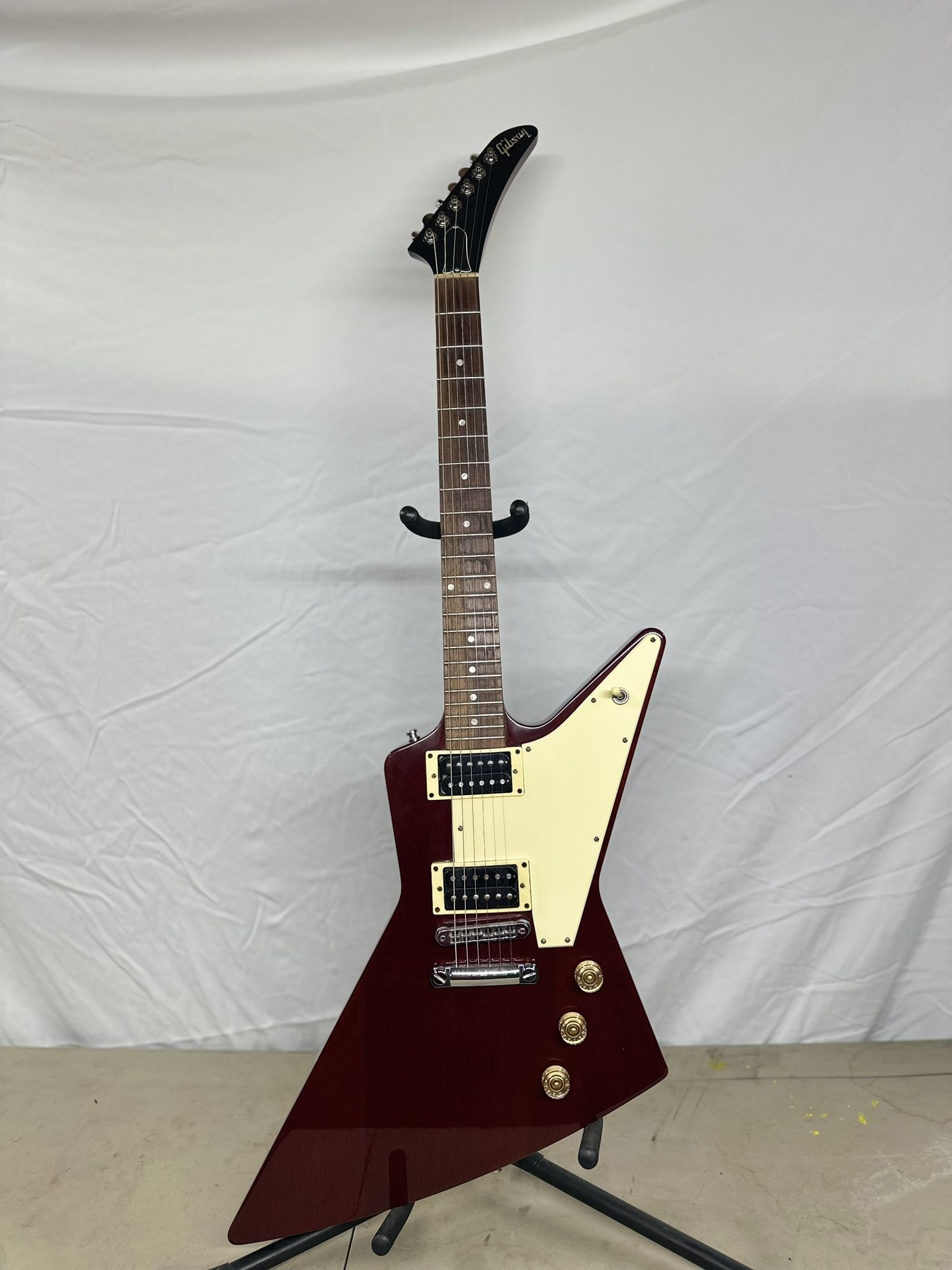 Gibson Explorer