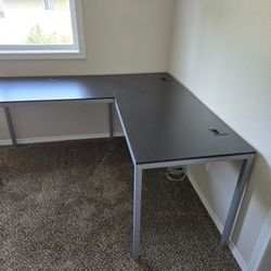 L Shaped Desk