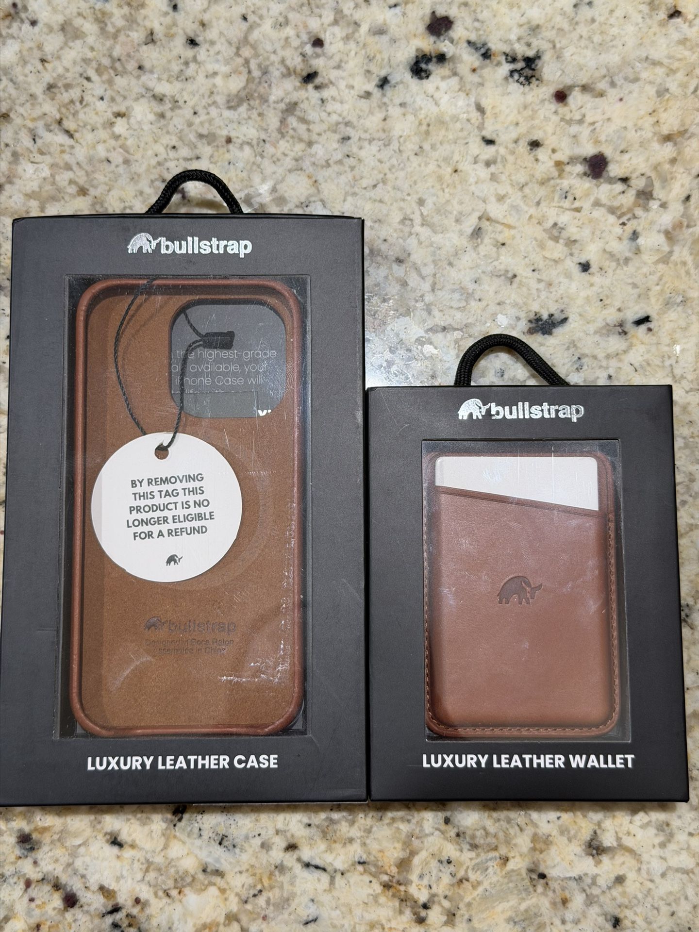 iPhone 15 Pro Leather Case and Wallet