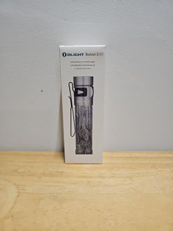 Olight Baton 3 Pro
