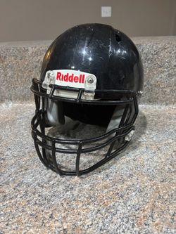 Riddle youth foot ball helmet