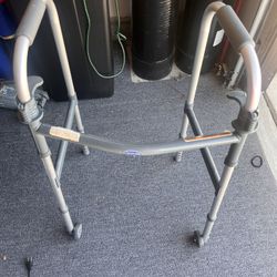 Foldable Walker 