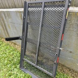 Cargo Carrier With Ramp
