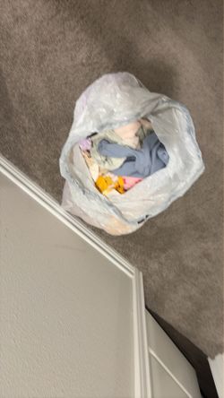 **FREE** Newborn + 0-3 months baby girl clothes