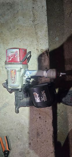 Coil Nailer