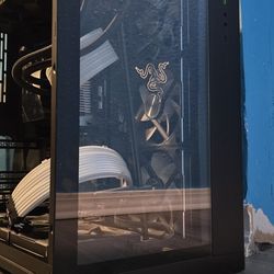 Custom PC 