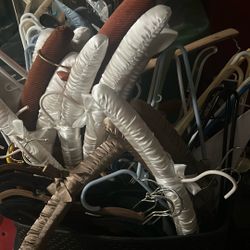 Cloths Hanger