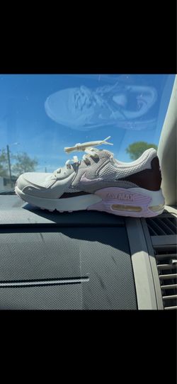 Air maxes