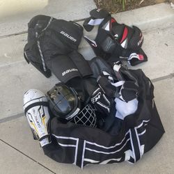 Complete Set Kids Hockey Equipment