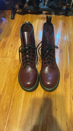 New Oxtail Doc Mrtns Size 9