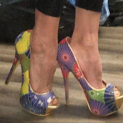 7.5 New In Box High Heels 7.5/Tacones Altos 7.5 En Caja
