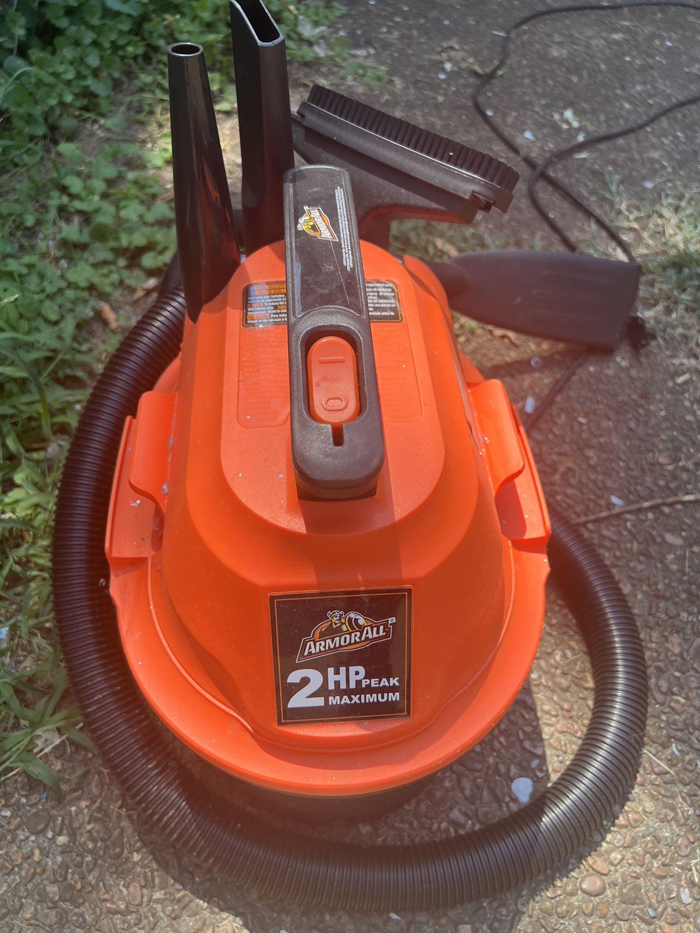 Black And Decker 2 Hp Shop Vac $49