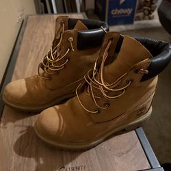 Timberland Boots Women’s Size 7