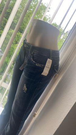 Perfect For fashion Display & Retail- Mid -Size Female Mannequin