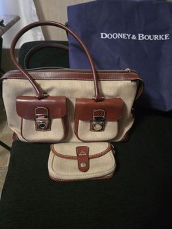 Dooney & Bourke Purse