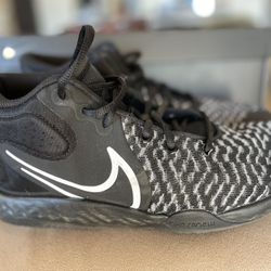 Nike KD TREY VIII Basketball Shoes Sz 11