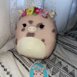 Squishmallows Aquitaine the Pig 7.5" Stuffed Plush