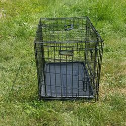 Never Used  / Retreiver Dog Cage  18 W X21H X24D