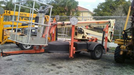 JLG T350 Bucket Lift