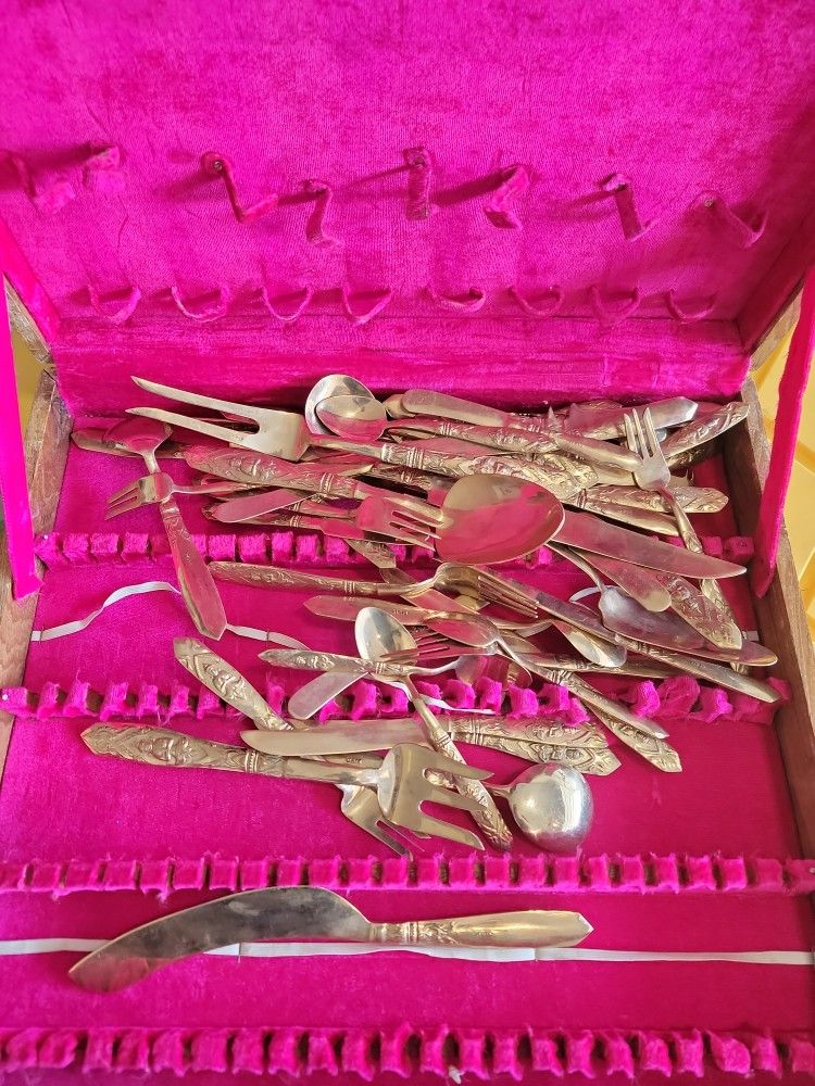 Vintage Siam Silverware Set